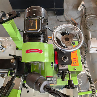 PM870C Elektro-Messer-Schärfmaschine Elektro-Gangwechselgeschwindigkeit 0-55 Zähne/min