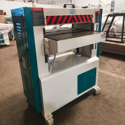 MB106 Automatisierung Mehrzweckholzbearbeitung 630mm Holzdicke Verdickungsmaschine