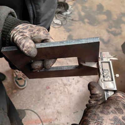 Automatische Schleifmaschine zum Polieren und Abschleifen von Metall für breite Edelstahlbleche