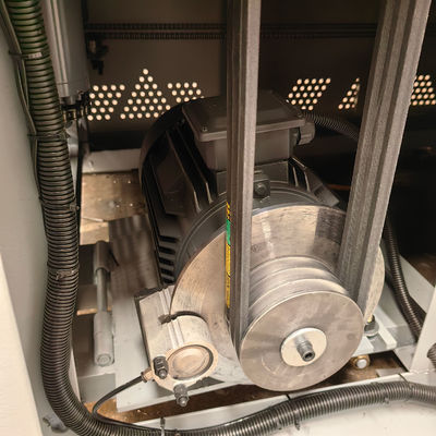Schleifmaschine für das Laserschneiden von Metallblechen