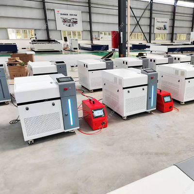 Fiberlaserquelle Handschweißmaschine zur tragbaren Reparatur von Edelstahlmetall