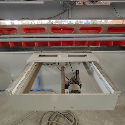 MJB318 Automatische Furnier-Schneidemaschine Max. Schneidlänge 3180 mm für die MDF-Produktion