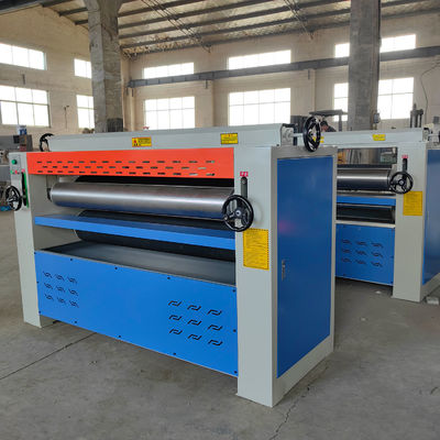 2.2kW Leistung Doppelkleberverbreiter-Rolle für 1300mm Sperrholz-Kleberverbreiter-Maschine