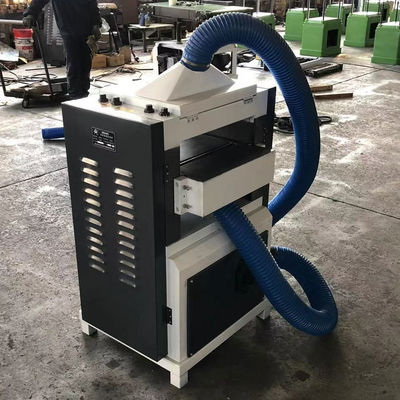 Massivholzdicken Druckplaner mit 4 kW Hauptspindelleistung und doppelseitig