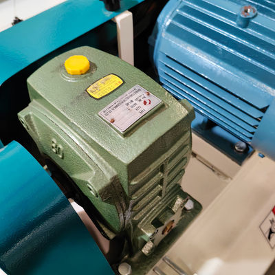 950 KG Geradeschneiderkopf Automatische Fütterungsplanmaschine MBZ524A für die Holzbearbeitung