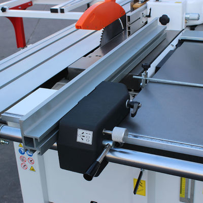 Vollautomatische C400 Multifunktionsholzbearbeitungsmaschine Gewicht KG 645 KG