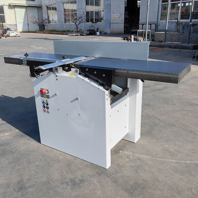 Präzisions-CNC-Kombinationsmaschine 3 in 1 Holzbearbeitungsgeräte mit automatischer Funktion