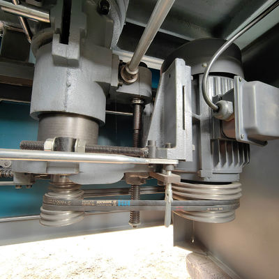 600 kg Holzbearbeitung Automatische Spindelformmaschine für schnelle und glatte Holzformung