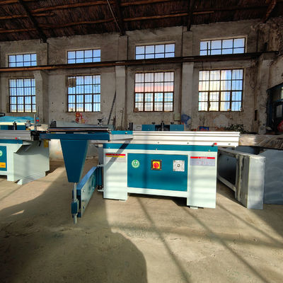 120 mm Max. Arbeitsdicke Holzspindelmüller mit 35 mm vertikaler Welle im Design