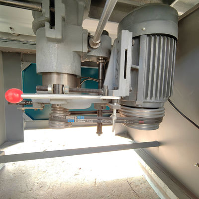 120 mm Max. Arbeitsdicke Holzspindelmüller mit 35 mm vertikaler Welle im Design