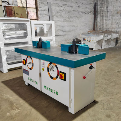 Max.Arbeitsdicke mm 120 mm MX5317 vertikale zweiachsige Holzbearbeitungsfräsmaschine