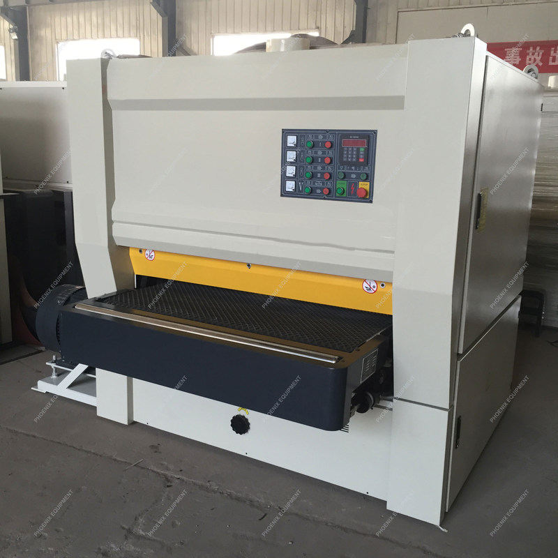Schleifmaschine für Massivholzmöbel 41,37 kW Leistung und Sandgürtelgröße 1320x2000mm