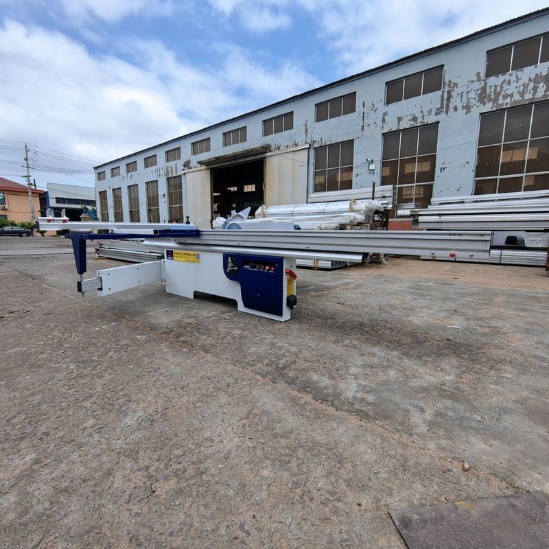 Bauleistungen 1300 mm Schiebetisch-Platten-Sägemaschine mit Tischgröße 3200X375MM