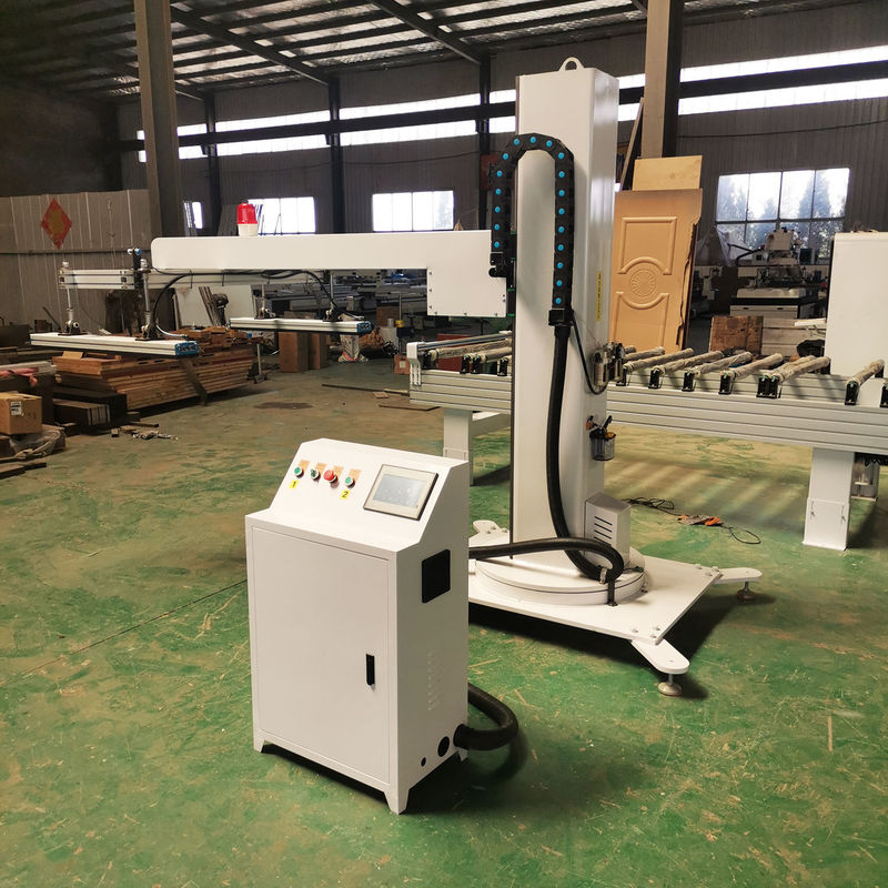 Mechanischer Arm Der Schlüssel zur erfolgreichen Materialbearbeitung bei der Verarbeitung von Holztürplatten