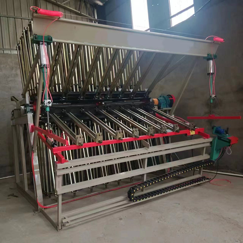 0.6-0.8Mpa Luftdruck Rotations-Pneumatische Klemmträgermaschine zum Verkleben von Holzplatten