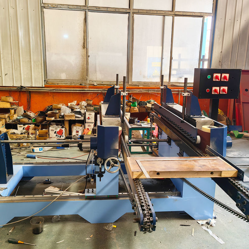 Design Größe verstellbare CNC-Doppelseitige Holzfenster Schrank Tür Sandmaschine