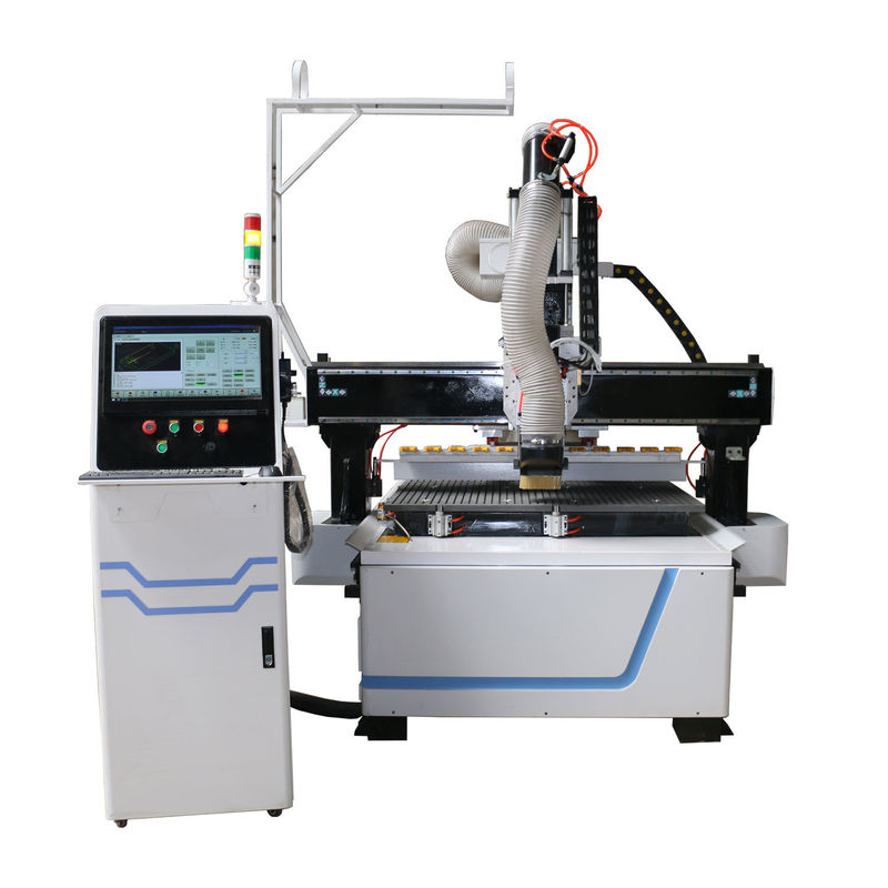 PM1325 ATC-CNC-Routermaschine aus Sperrholz zur Herstellung von Küchenschränken und Möbeltüren aus Holz