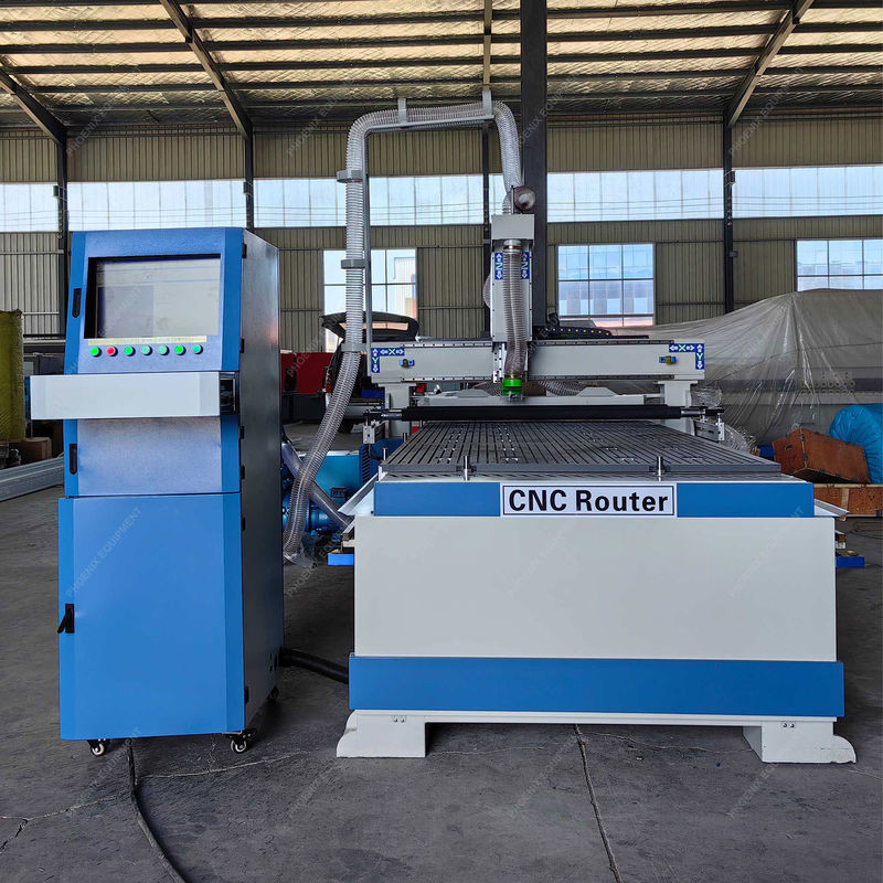 4 Achsen MDF Holzschneiden CNC-Router 1325 mit 2500mm Reise Y-Achse und CNC-Steuerung