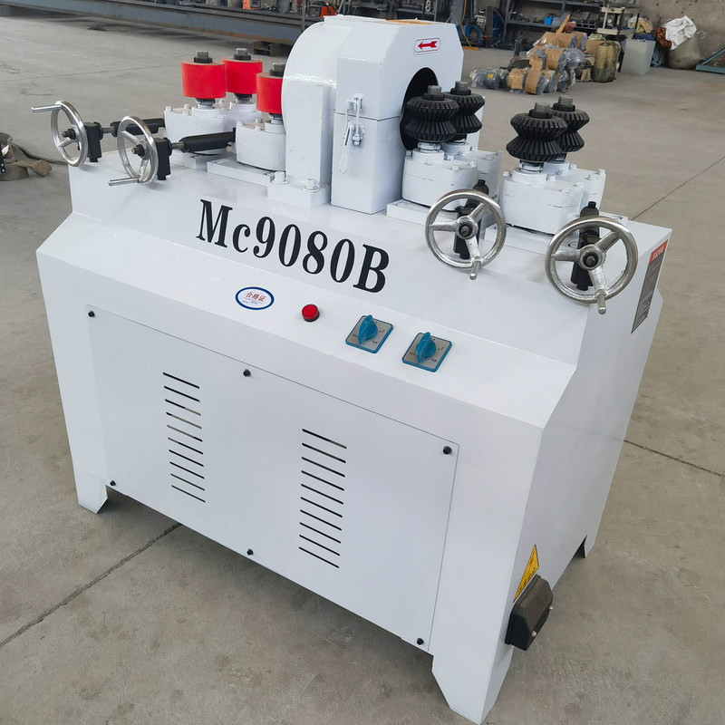 MC9080B Holzbearbeitungsmaschine mit 400 mm Min. Verarbeitungslänge