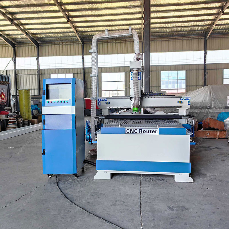 Vielseitige 3-Achsen-CNC-Gravur- und Fräsmaschine mit Taiwan Hiwin Square Guide Rail