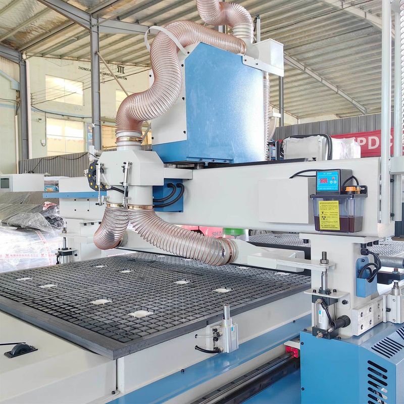 Hochgeschwindigkeit 6 Spindeln CNC Holzbearbeitung Router für 3D-Schnitzerei und Gravierung Holzbearbeitung