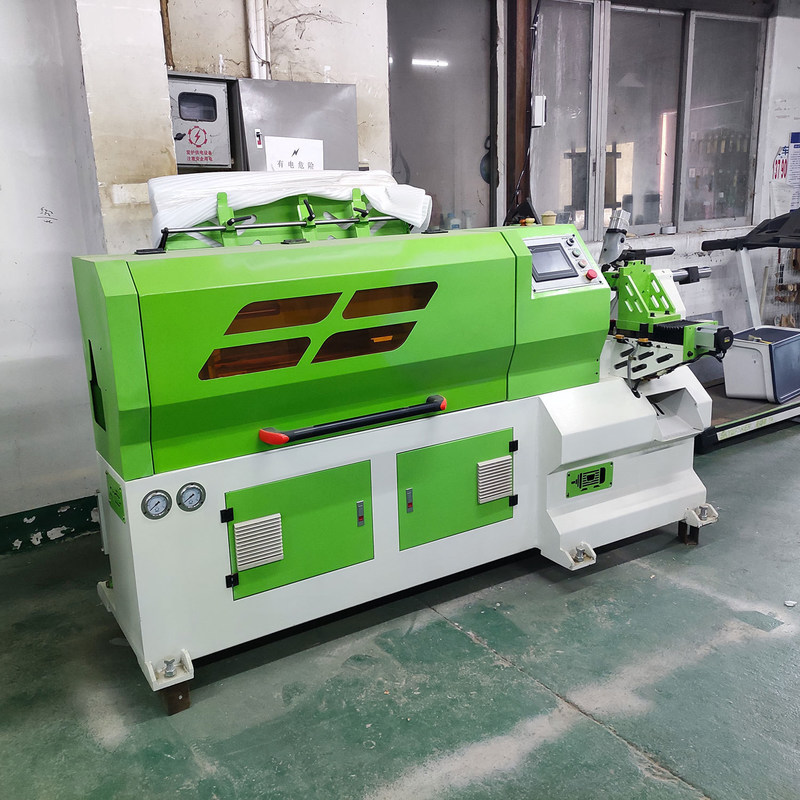 PL450 Automatische Drehmaschine für die individuelle und genaue Baseballschlägerproduktion
